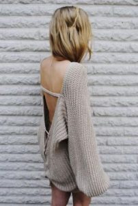 http://thelonelywifeproject.wordpress.com/tag/backless-sweater/