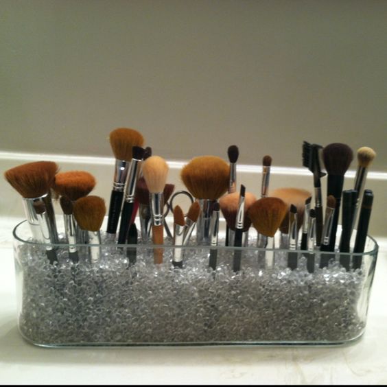 http://indulgy.com/post/C7bJZ9PcE1/brush-and-makeup-storage